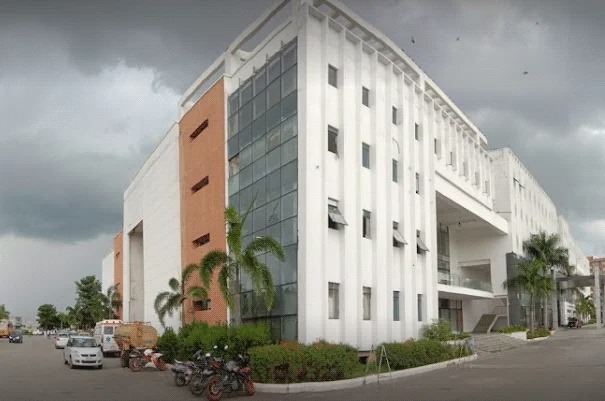 The Oxford Medical College, Hospital & Res. Centre